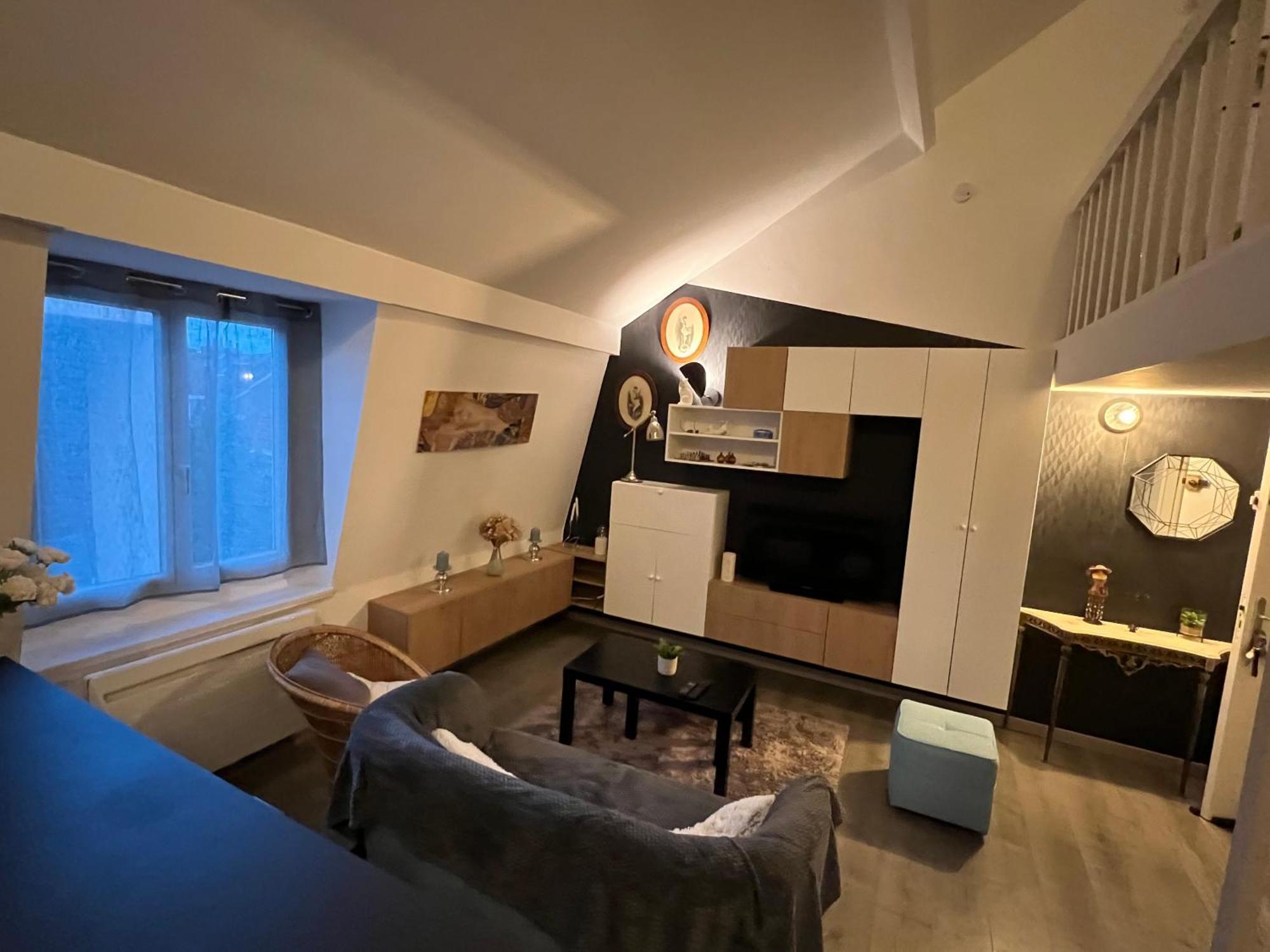 La Petite Place St Maurice Apartamento Lila